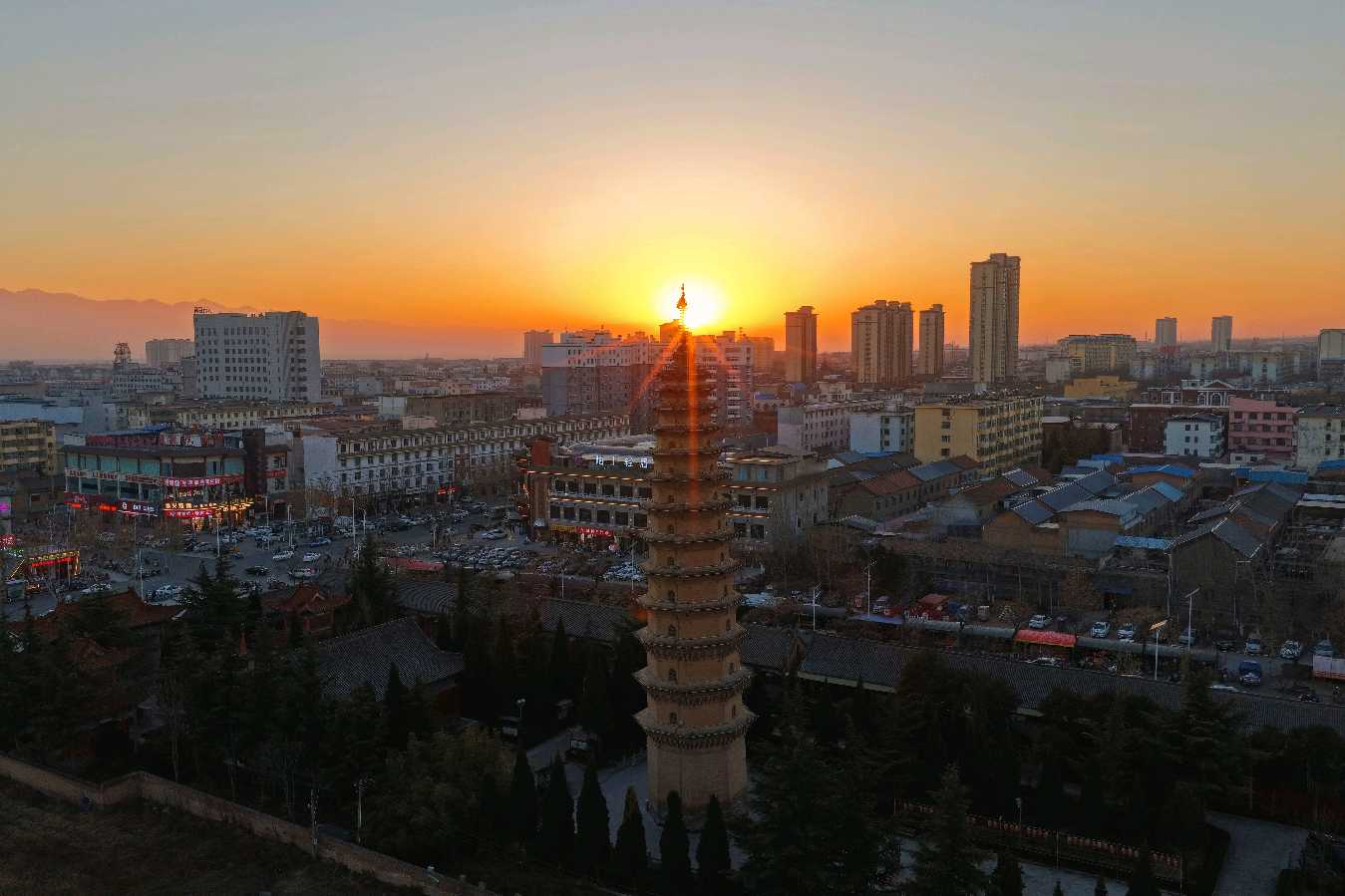 黄河岸边的晚霞恋（图2）