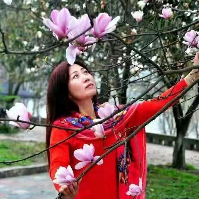 岁暖新程，喜闹春潮