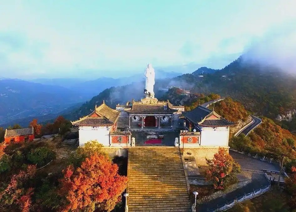 【新诗大观】七律•北武当山||文/谢爱民（图2）