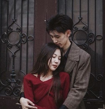 ［情诗女王］爱深情烈（外二首）//文/笛子（图3）