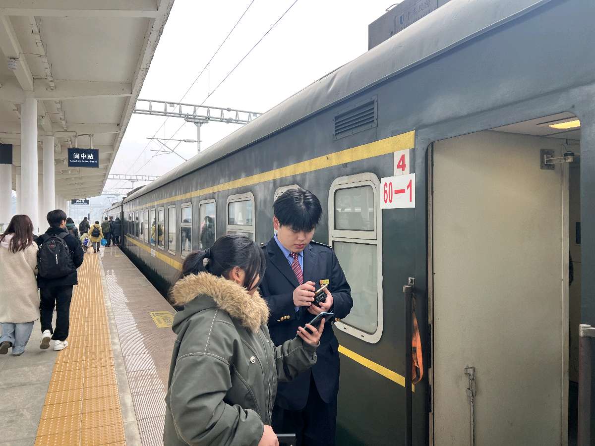 「春运快讯」涪陵工务段关团联手战春运之二（图16）