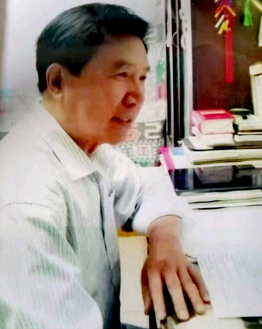 【都市头条向幸福出发编辑部】第14958期 童年的记忆 胡 书 森