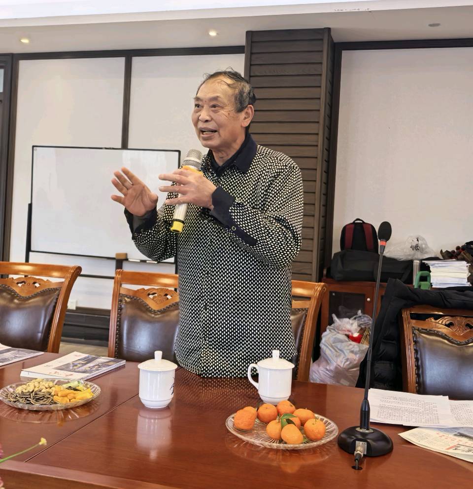 「散文」南山雅集,文心向暖——南岸区作协黄桷文学社2026马年团拜会纪实(图9)