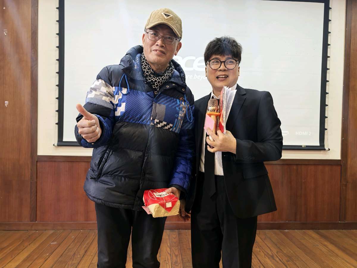「散文」南山雅集,文心向暖——南岸区作协黄桷文学社2026马年团拜会纪实(图18)
