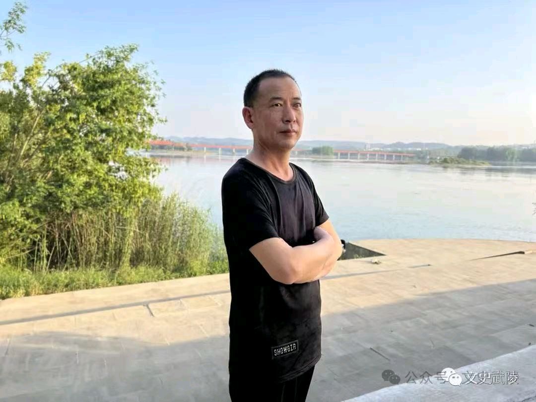 【中国诗人】文坛*回家过年作者/陈建中（丹江口）（图5）