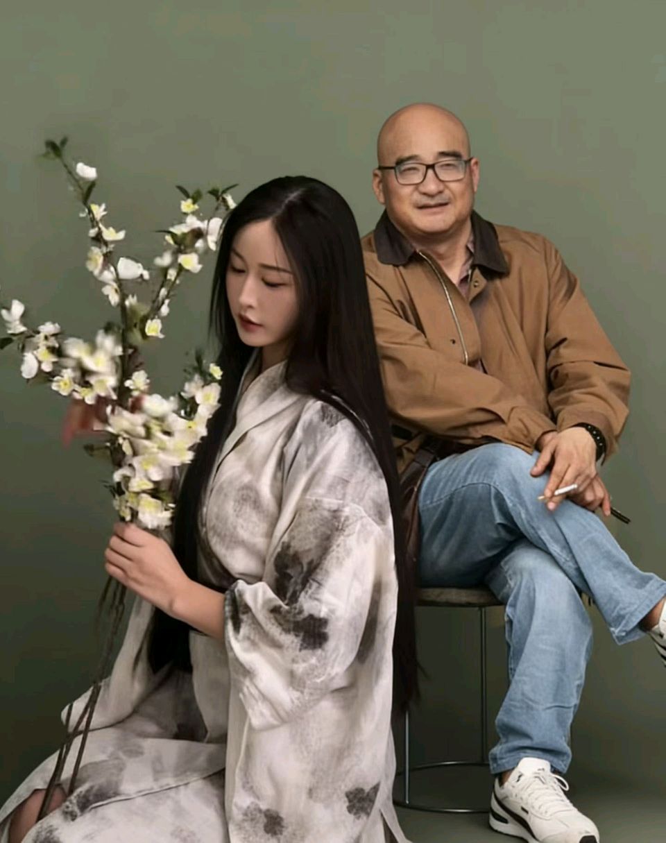 无名的灌木都属于自然风光