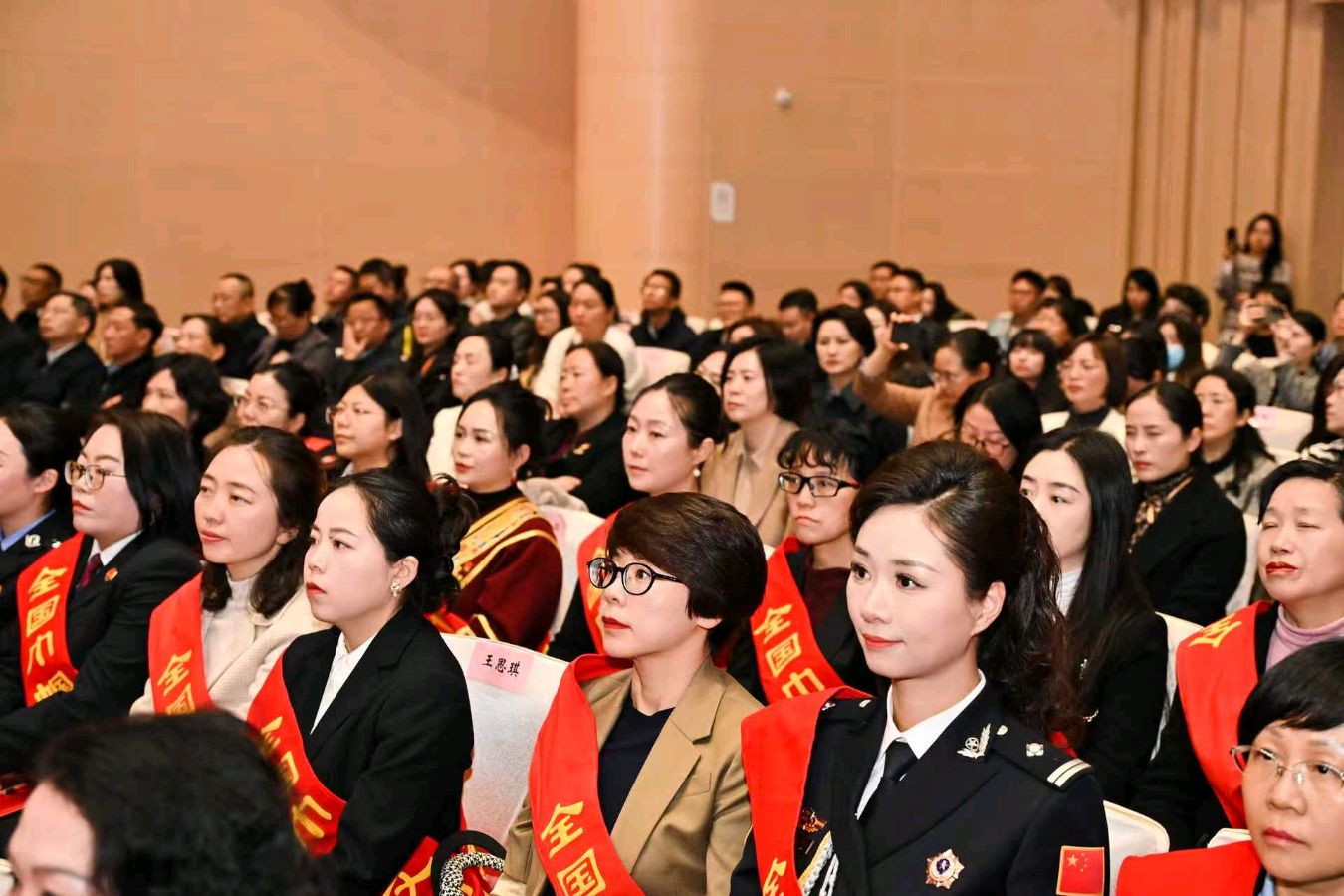 🇨🇳【中国诗人】第1239篇（名家风采）≈颂巾帼三八华章≈//作者 :李桂琴 🎖️（图12）