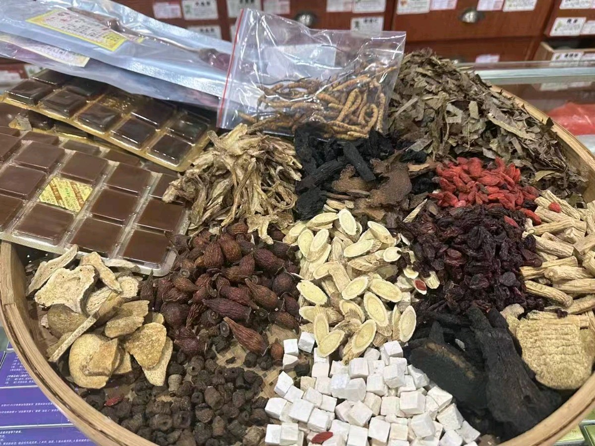 萧剑慧:我把蜜丸献给你:早生贵子有福气！（图4）