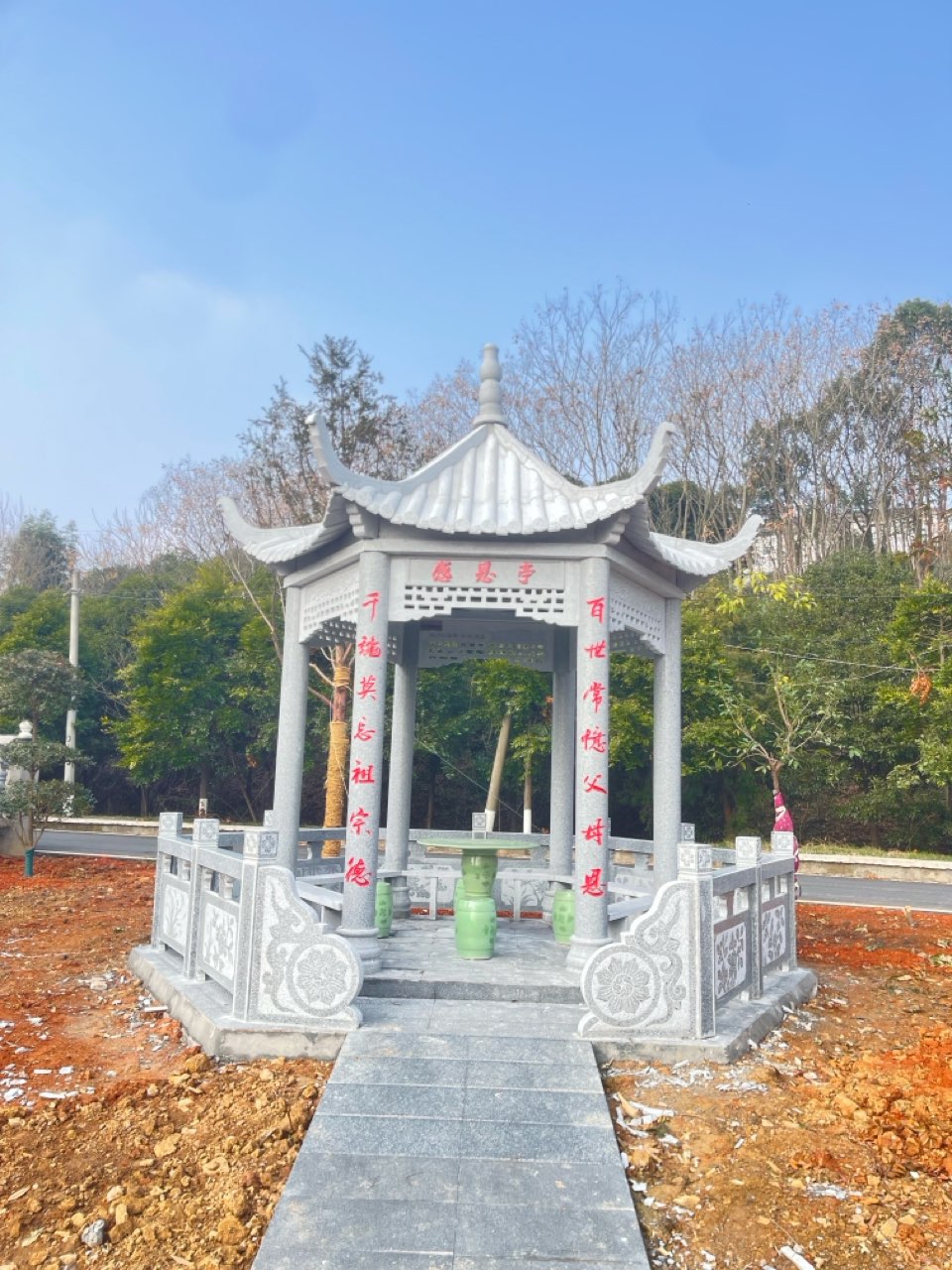 一身雕艺守本心,万般精工待识人。(图2)