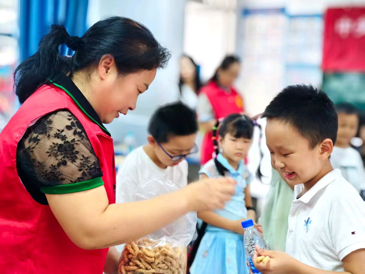 五社联动暑假托管活动今日正式结业(图7)