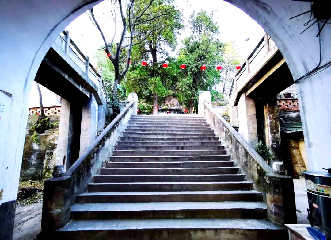 【北京头条】左书谔诗歌专辑 281期（图6）