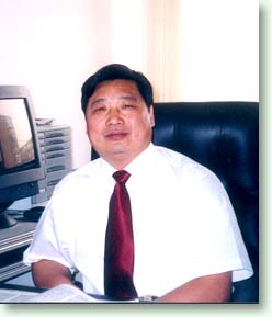 抬头见山 路在脚下 —追忆一场难忘的报告会 ◎ 柳 长 青 中国作协会员