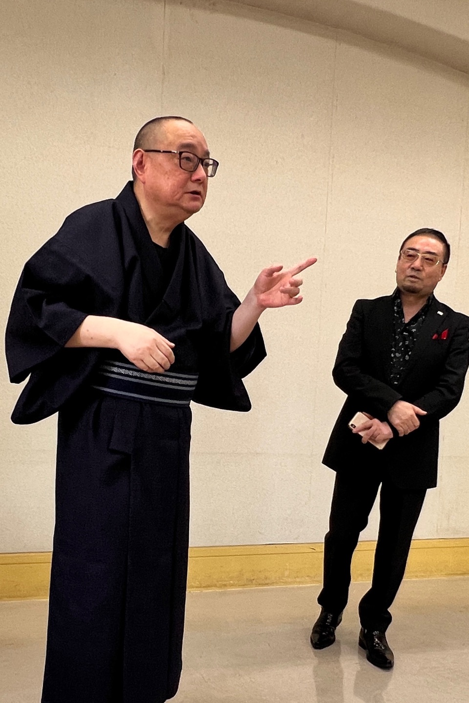 海外头条：著名音乐教育家石川朗诵《一个人的舞台》作者||赵晴（日本）（图15）