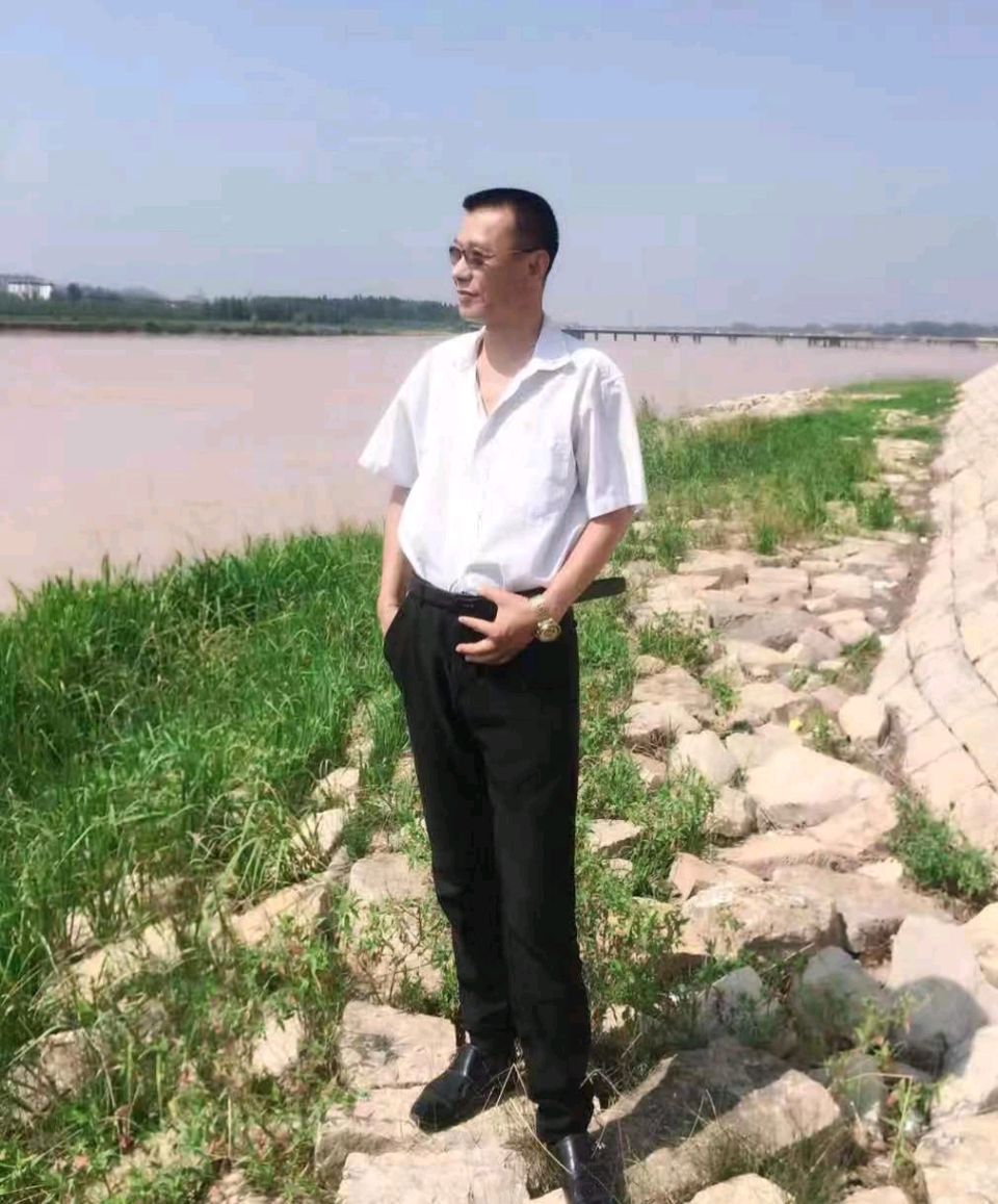 【新山东文学社】《寒冬》作者/春韵 主播/海豚(图5)