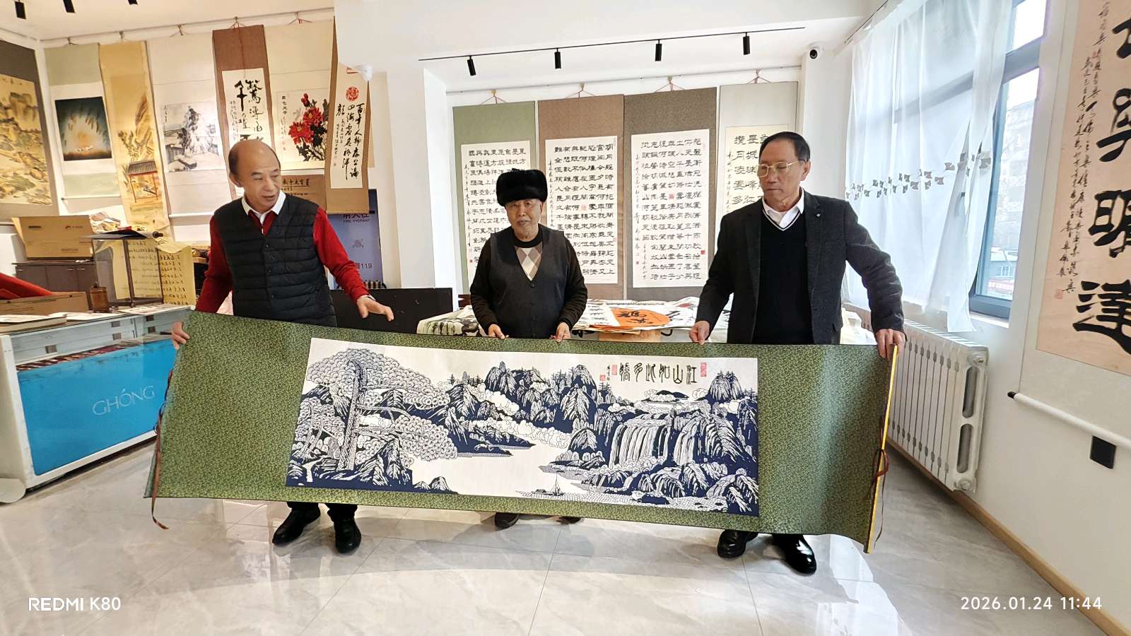 中国著名书画家郑佩服荣宝苑书画艺术馆开门红【2026第63期】（图22）