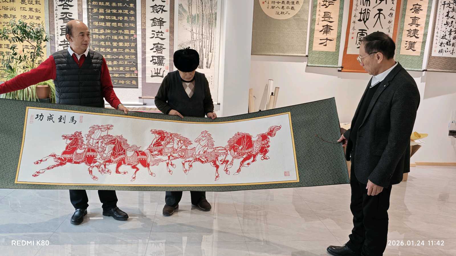 中国著名书画家郑佩服荣宝苑书画艺术馆开门红【2026第63期】（图23）