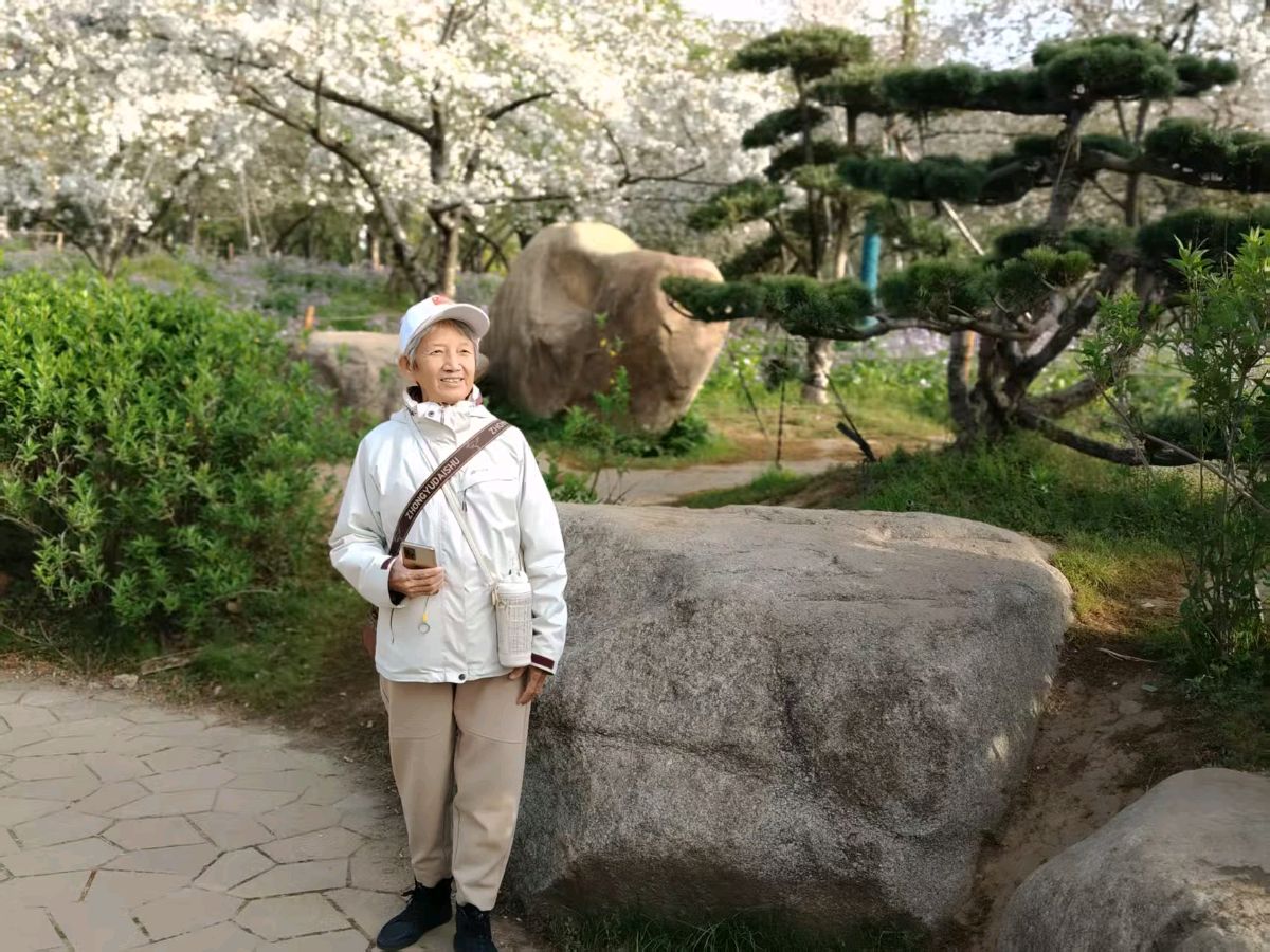 《沁园春》再登黄山作者王维宪编辑孙秀兰（图2）