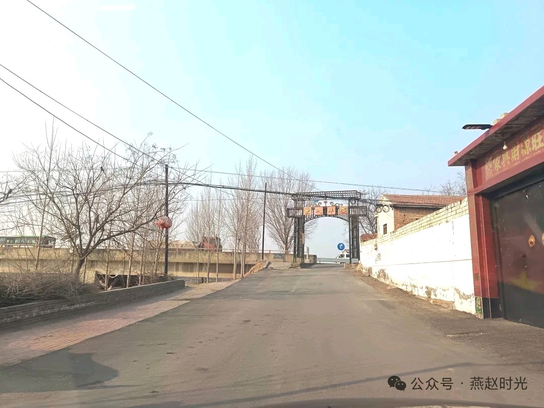 【都市头条向幸福出发编辑部】第14856期 子牙天路写真 文/高书海（图5）