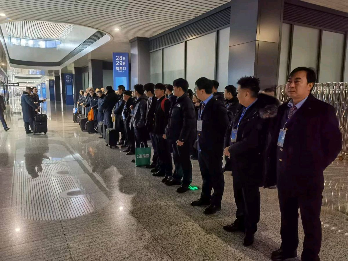 「春运快讯」铁脉迎春潮 青春护归程‖涪陵工务段关团联手战春运首记(图6)
