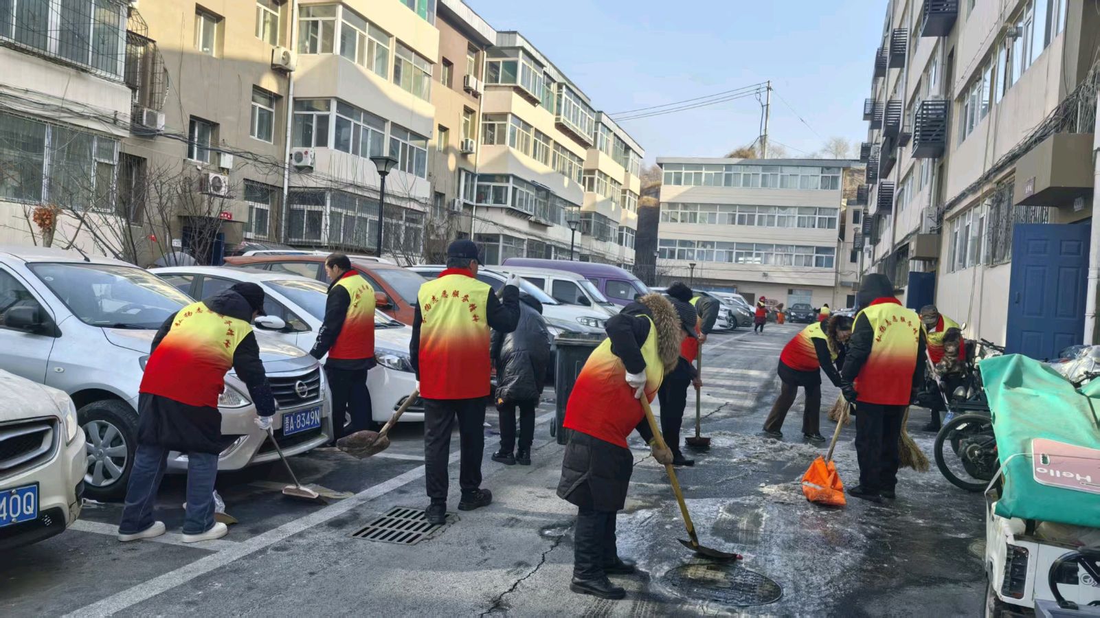 志愿破冰除障碍 隐患消除暖人心