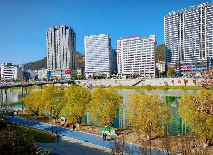 【荣耀中国】文学社*七律·暮冬作者/李德政（安康）（图5）
