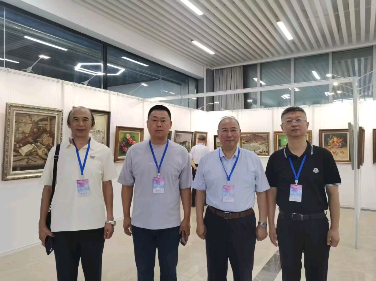 中国著名书画家郑佩服荣宝苑书画艺术馆开门红【2026第63期】（图32）