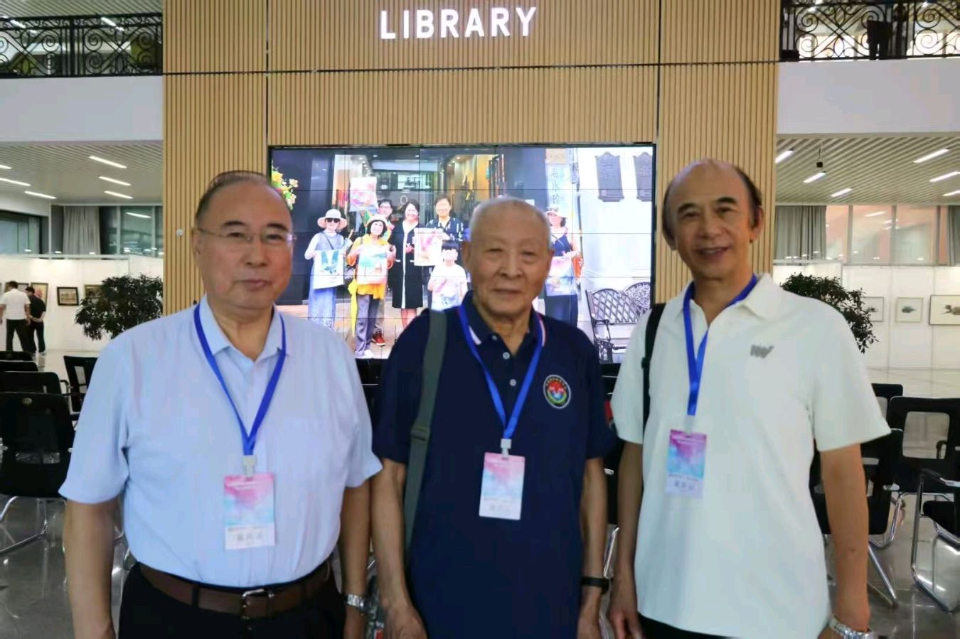 中国著名书画家郑佩服荣宝苑书画艺术馆开门红【2026第63期】（图35）
