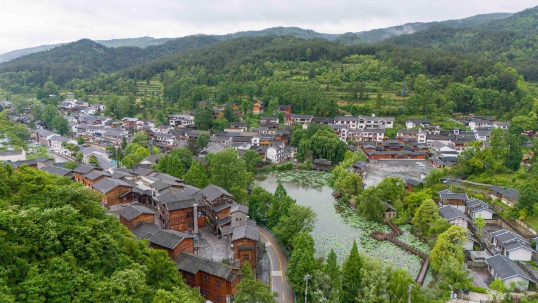 迈上新征程 学术永不停（图6）