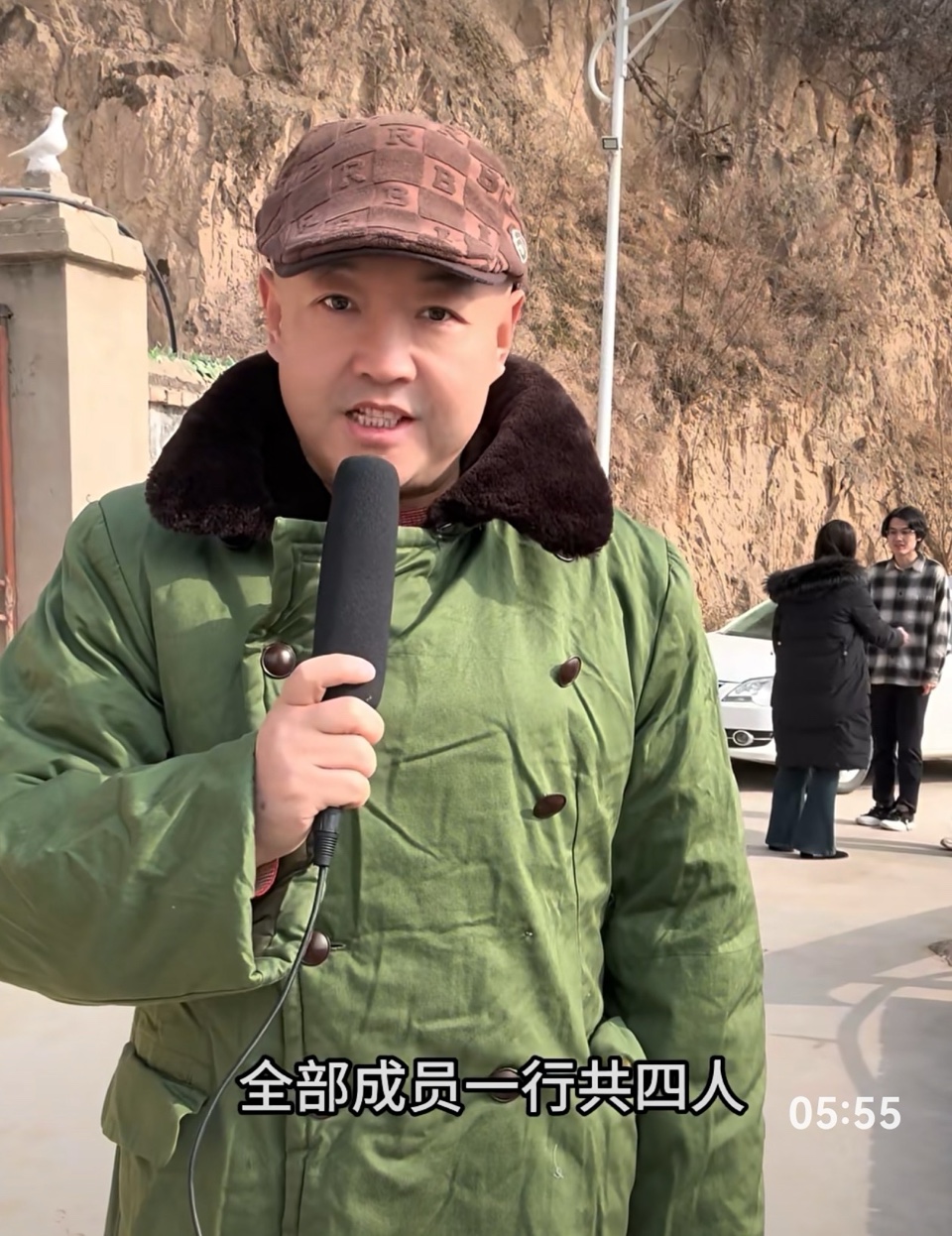 海外头条：༇朝晖·文·诵༻《让播报 终成人间的呼吸一一致 播者肖啸》（图7）