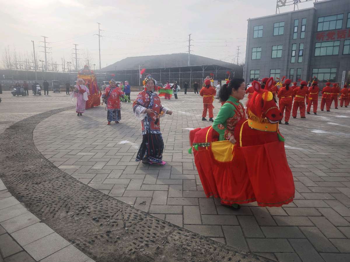宝丰县张八桥镇：非遗闹春传民俗 欢欢喜喜年味足（图3）