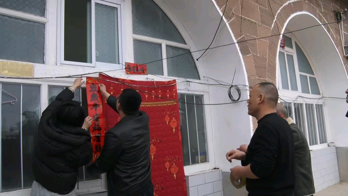 岁寒情深暖人心 新春关怀送上门——临县郝家洼村开展春节前走访慰问活动(图2)
