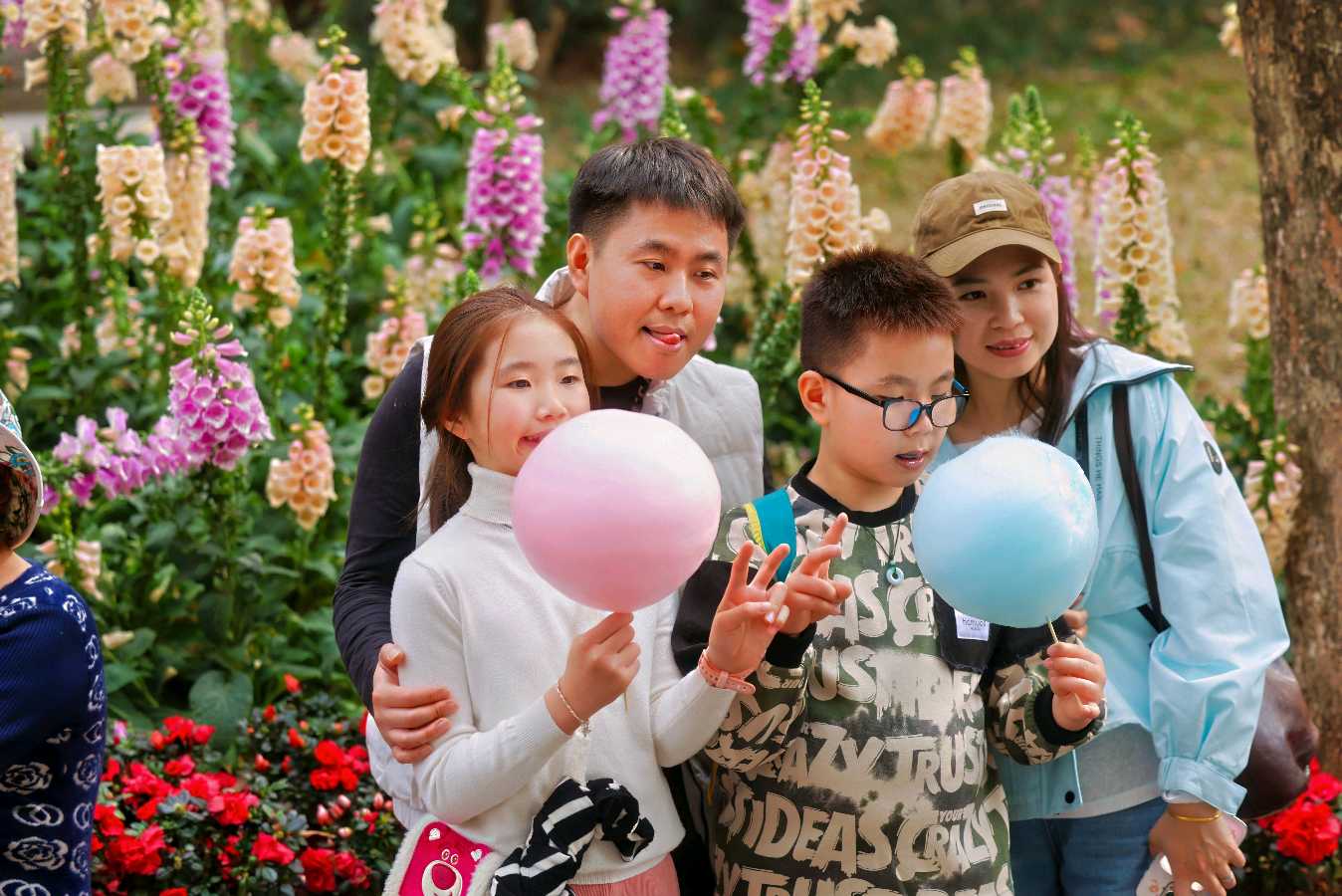 白云之巅歌声嘹亮 广州退役军人海剑艺术团策马扬鞭唱响新时代（图22）