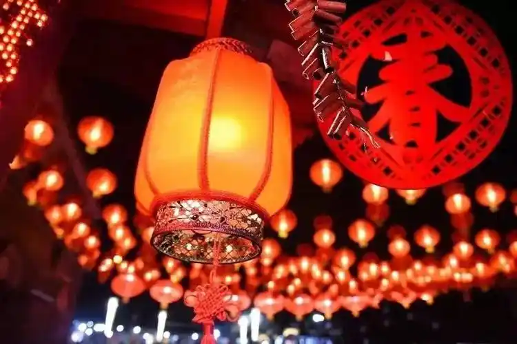 【你好 丙午马年】作者雷金钟 朗诵者伊莎 林风华（图2）