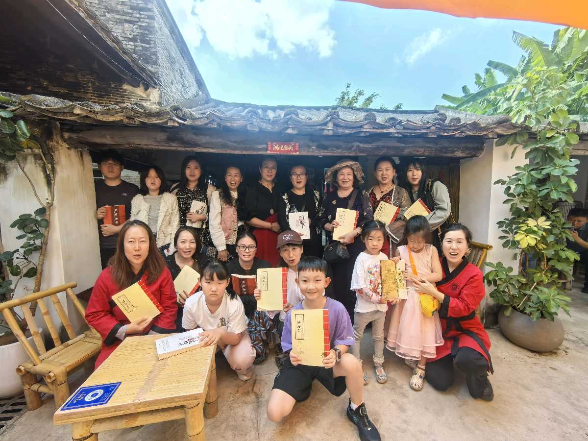 诵读经典 开启新岁——记六合书院马年正月初五诵读《论语》活动（图3）