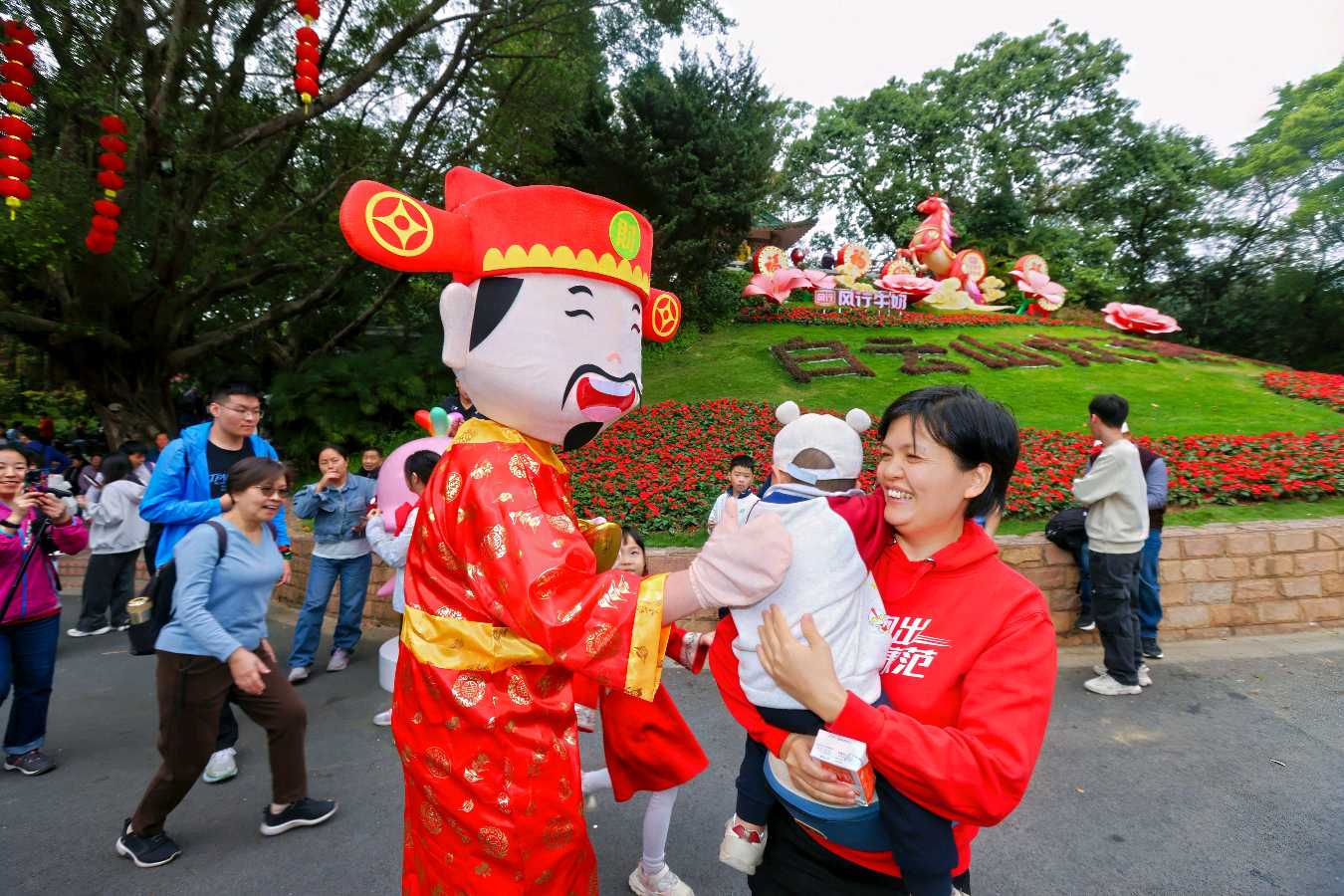 白云之巅歌声嘹亮 广州退役军人海剑艺术团策马扬鞭唱响新时代（图17）