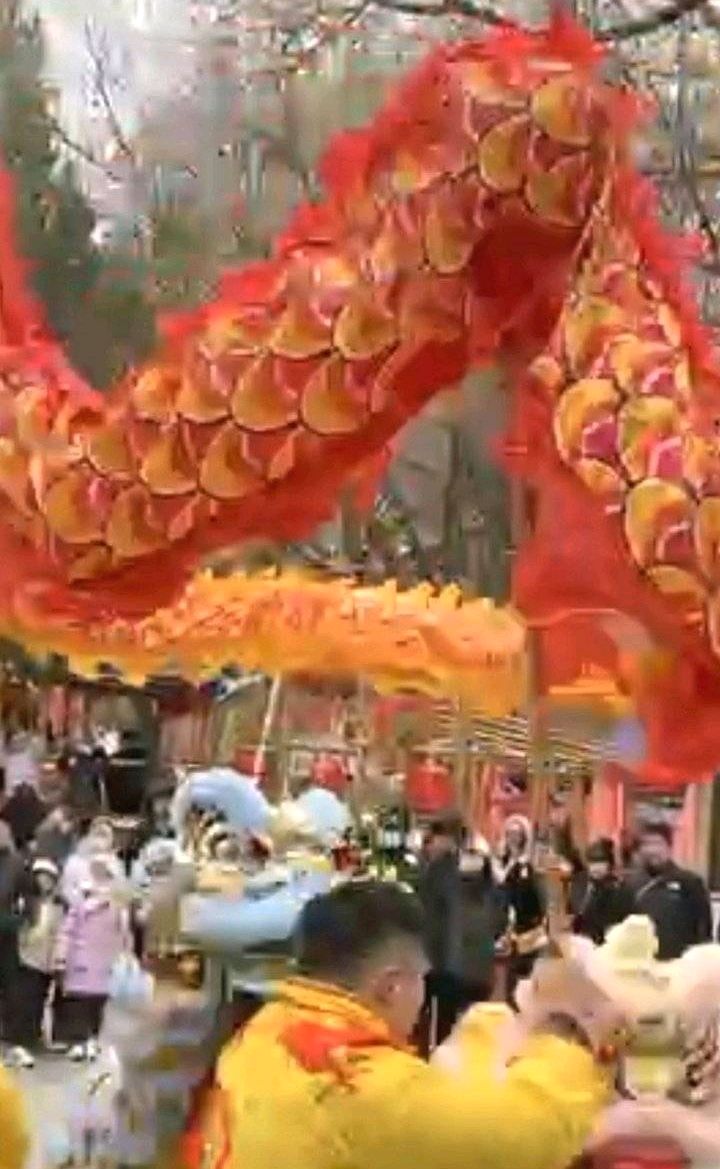 节日气氛浓[烟花]（图2）