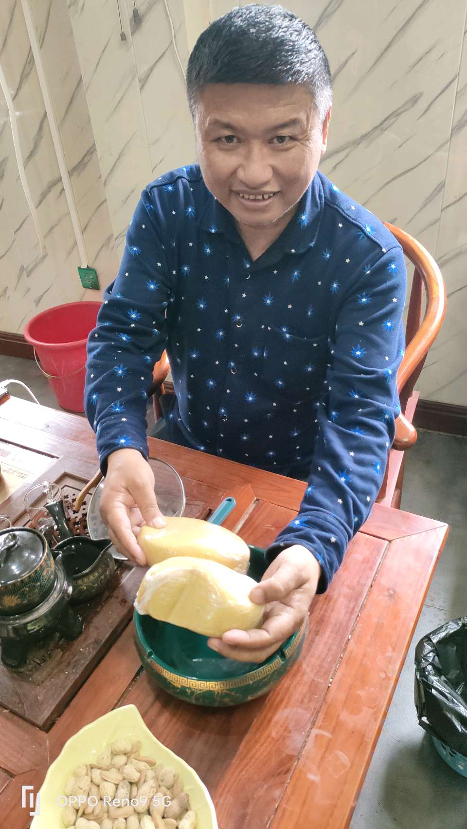 深圳红海棠餐飲管理有限公司正式宣布与赣南'客家黄元大王'邓清华达成战略合作（图3）