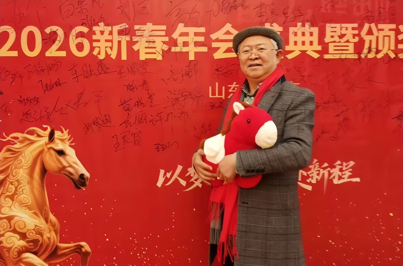孙云早《向老而生》 ｜ 一位孝子，一部巨著，照见中国养老的真实模样（图9）