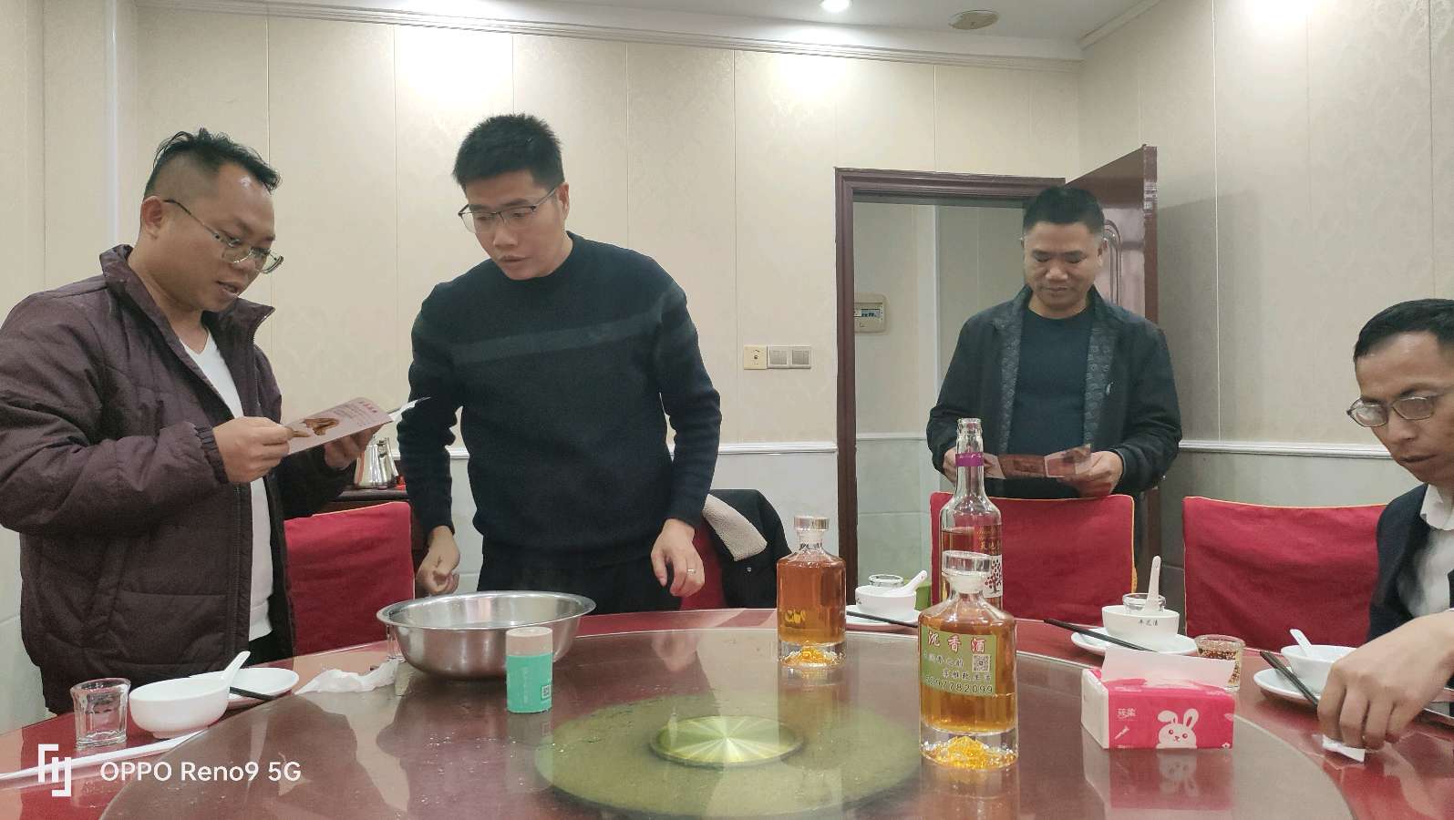 瑞金著名文化学者钟宝明先生盛赞大余朱才鸿沉香酒（图3）