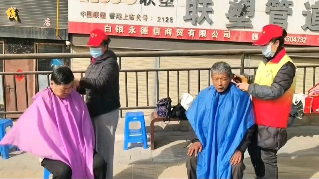 春风化雨润民心 雷锋精神耀春日（图2）