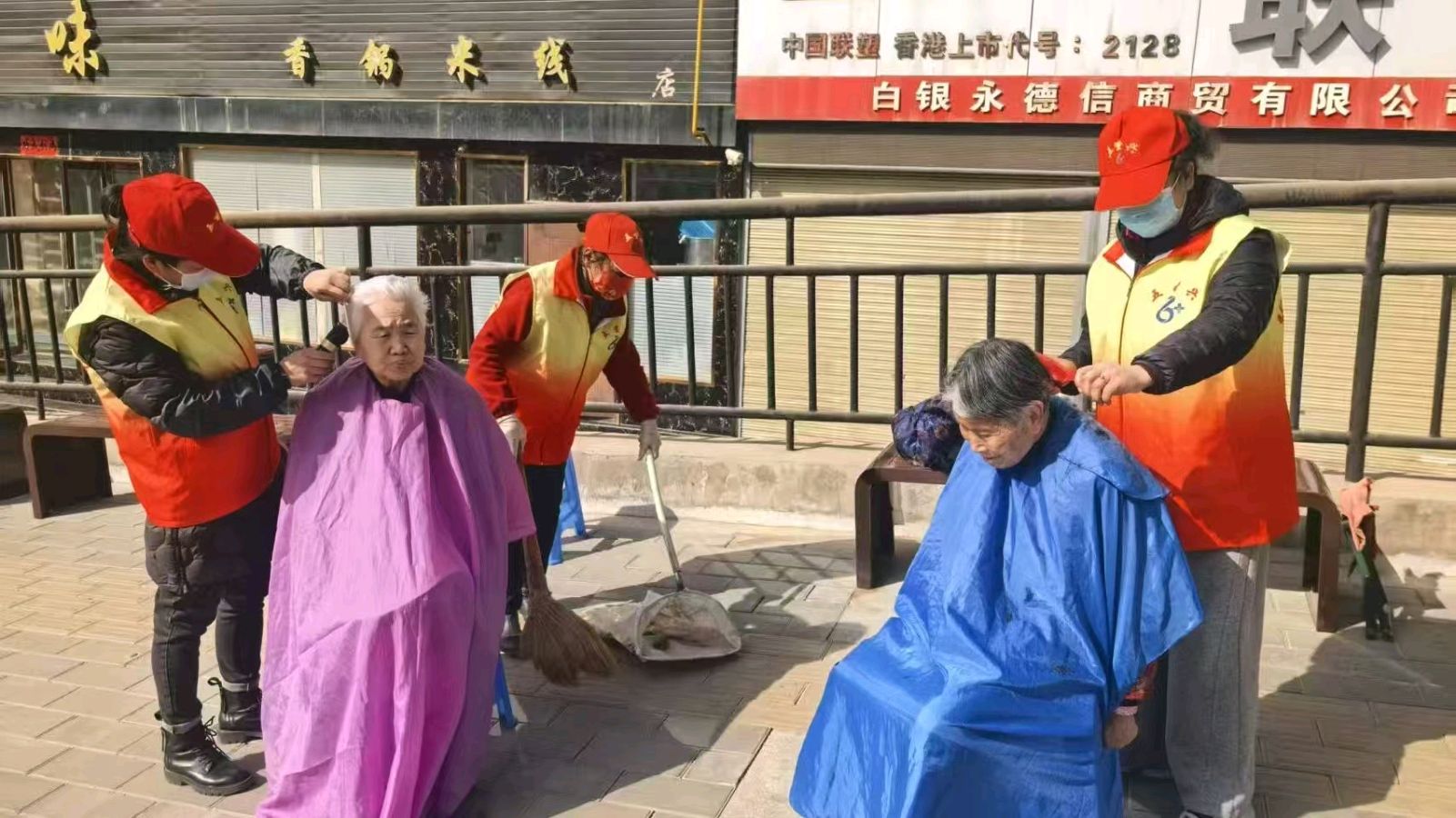 春风化雨润民心 雷锋精神耀春日