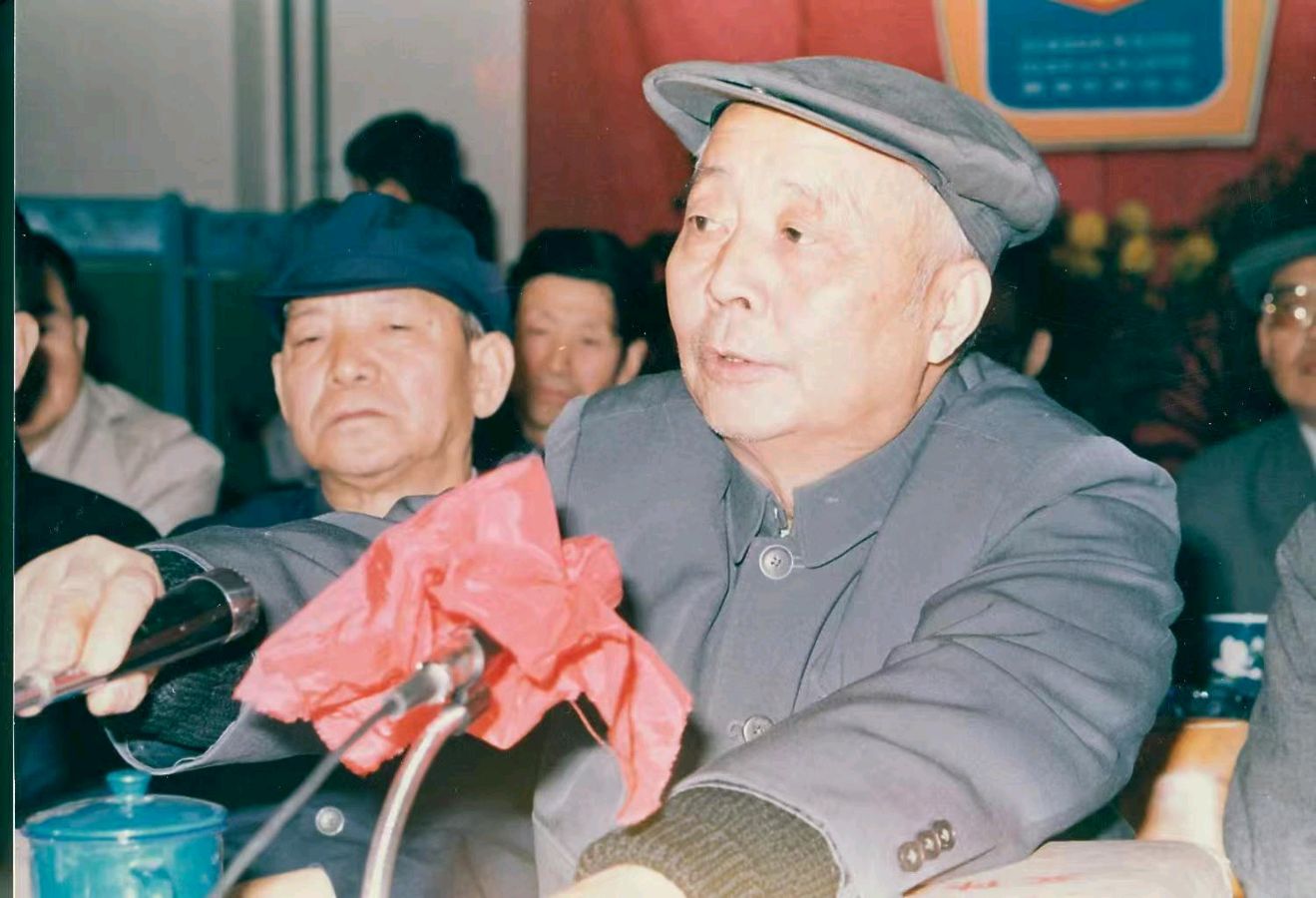 【主编走笔】董惠安|看书生学海鼓帆,忆西大激情岁月——《千帆过尽一书生·郭琦口述历史》读后(图4)