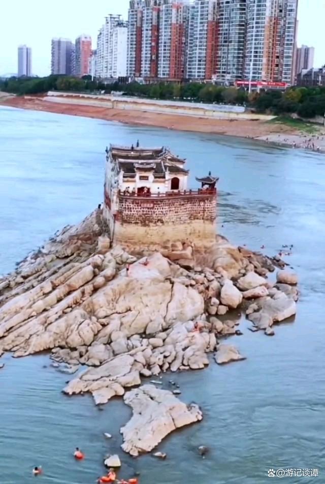 聆听 ‖ 楚盈香朗诵《唯有你，被我成为故乡》作者/杜劲松（图8）