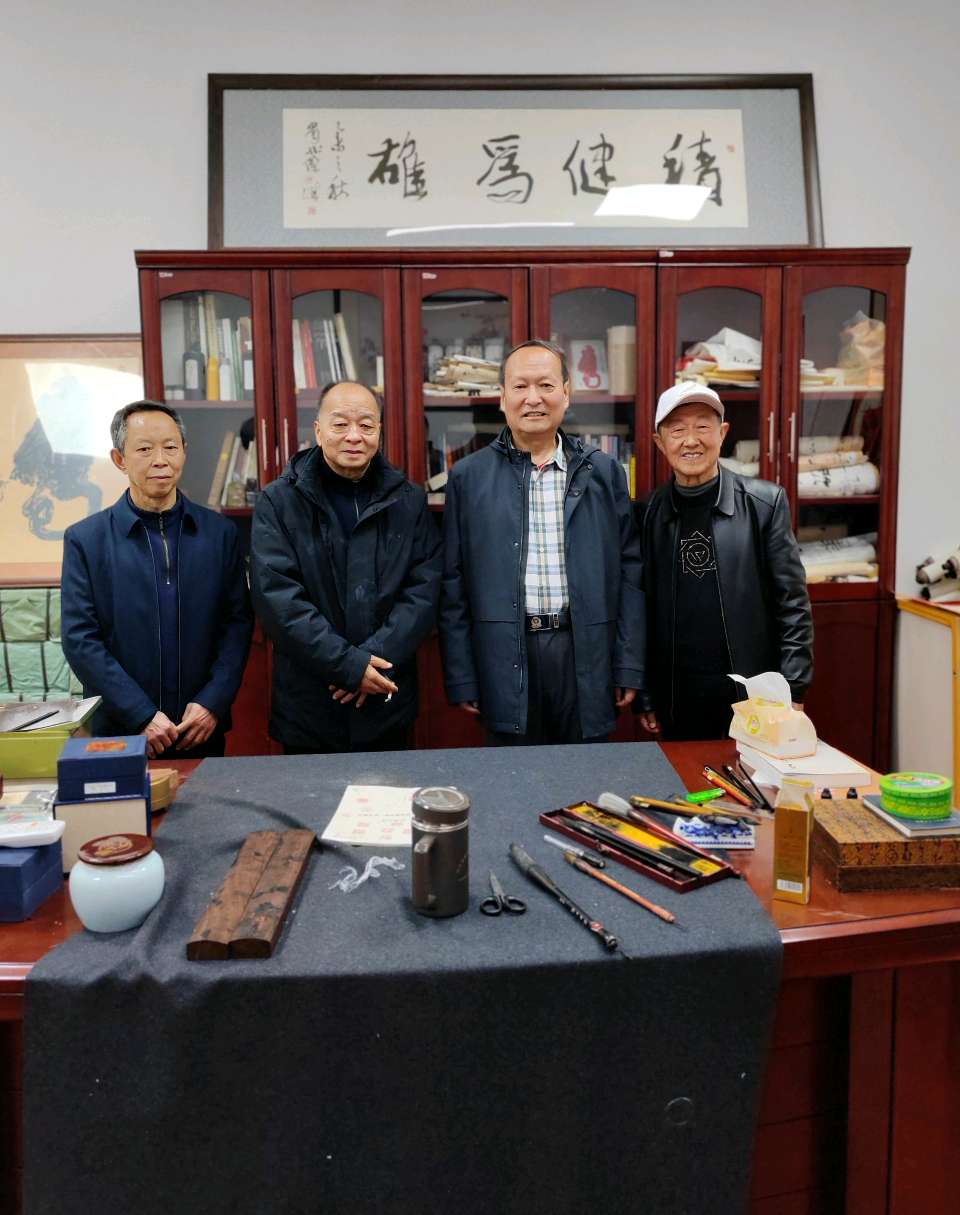 【老兵情怀•嘉陵8】张富贵：战友情缘湟水河•文朋诗友聚果州*陈清源：感任会长墨宝一一记参观嘉陵区诗词学会与书法协会展厅作品感怀及活动现场掠影*北京•都市头条发布（图5）