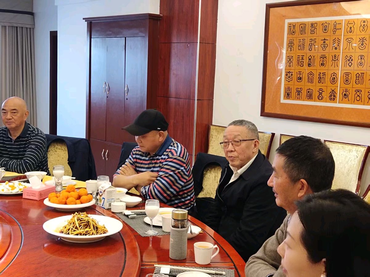 【老兵情怀•嘉陵8】张富贵：战友情缘湟水河•文朋诗友聚果州*陈清源：感任会长墨宝一一记参观嘉陵区诗词学会与书法协会展厅作品感怀及活动现场掠影*北京•都市头条发布（图50）