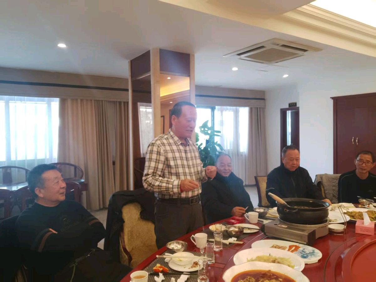 【老兵情怀•嘉陵8】张富贵：战友情缘湟水河•文朋诗友聚果州*陈清源：感任会长墨宝一一记参观嘉陵区诗词学会与书法协会展厅作品感怀及活动现场掠影*北京•都市头条发布（图65）