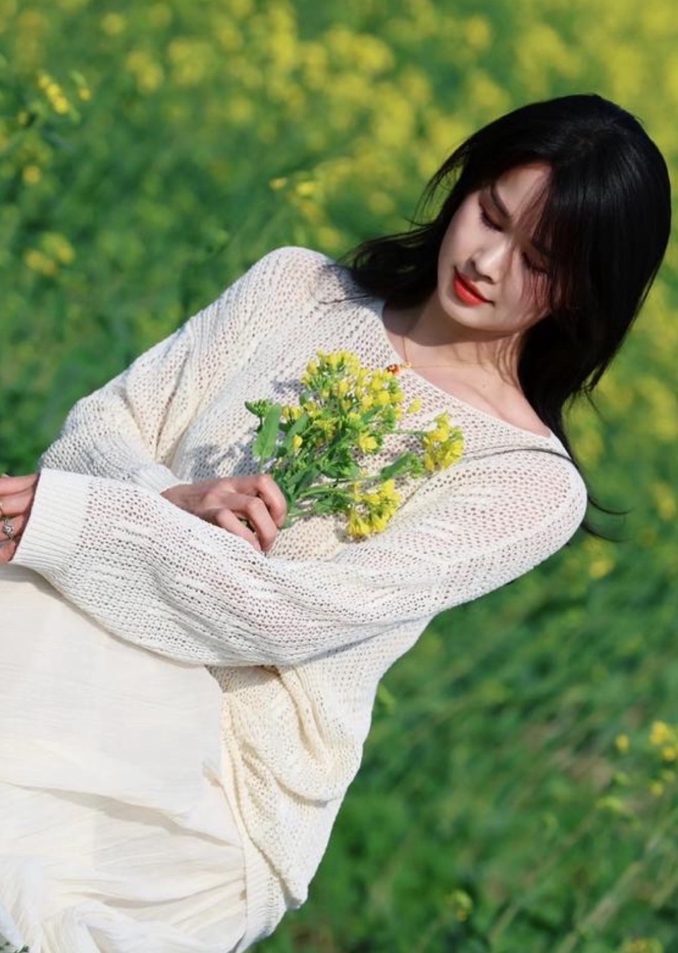 【卓然艺术联盟】优雅、是一种穿透岁月的美丽｜作者 : 莲心 朗诵：娅娟（总3168期）（图3）
