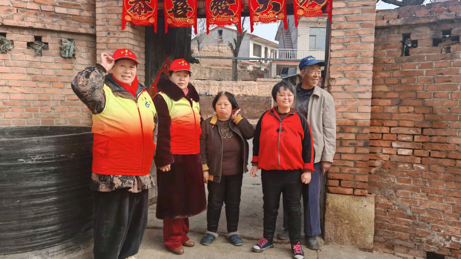 实地走访养殖户 志愿助农促振兴（图4）