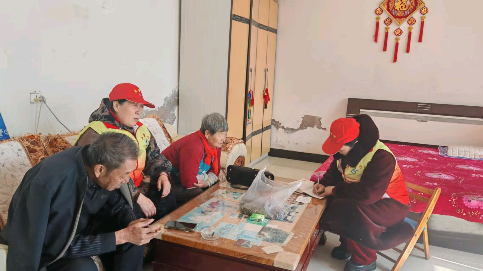 志愿调研兴养殖 政策宣讲助振兴