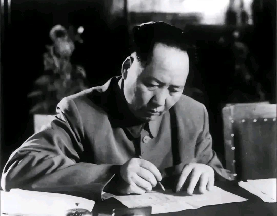 【学习随笔】内外之防，固本为安一一学习毛主席关于内外因关系的点滴浅议（散文）作者：张富贵*北京头条•西安头条•都市头条！（图4）